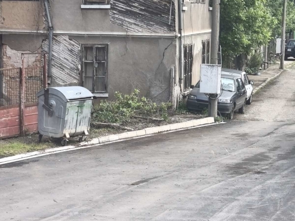Къща в с. Железна, Област Монтана - 264 кв.м за 133 €/кв.м - Снимка #1
