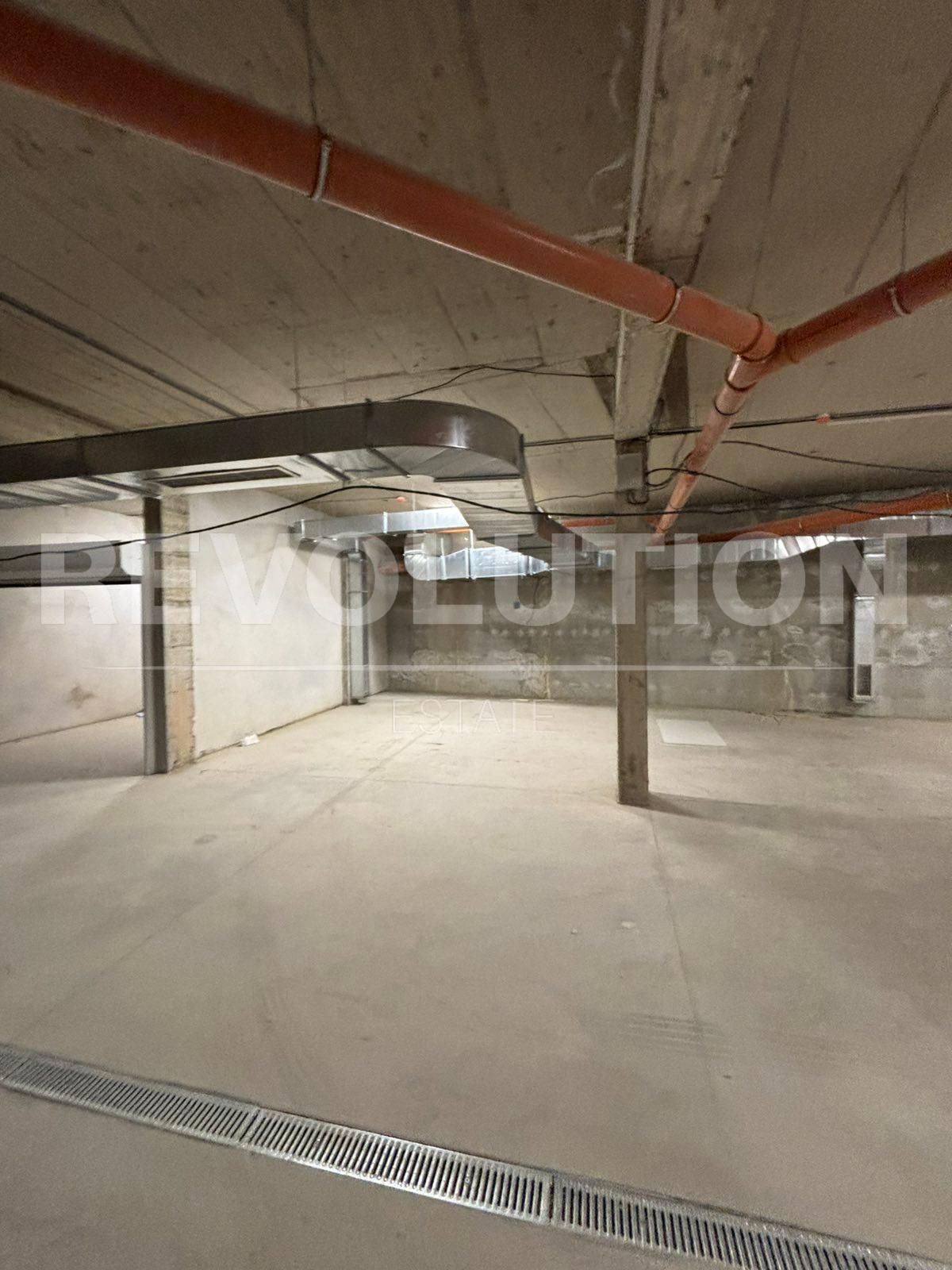 Гараж / Паркомясто в София, Малинова долина - 12 кв.м за 2500 €/кв.м - Снимка #1