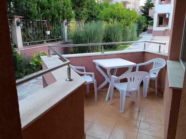 Дава се под наем Двустаен апартамент в с. Равда, Област Бургас - 57 кв.м за 61.2 € - Снимка #1