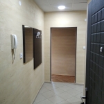 Дава се под наем Четиристаен апартамент в Плевен, 9-ти квартал - 100 кв.м за 459 € - Снимка #1