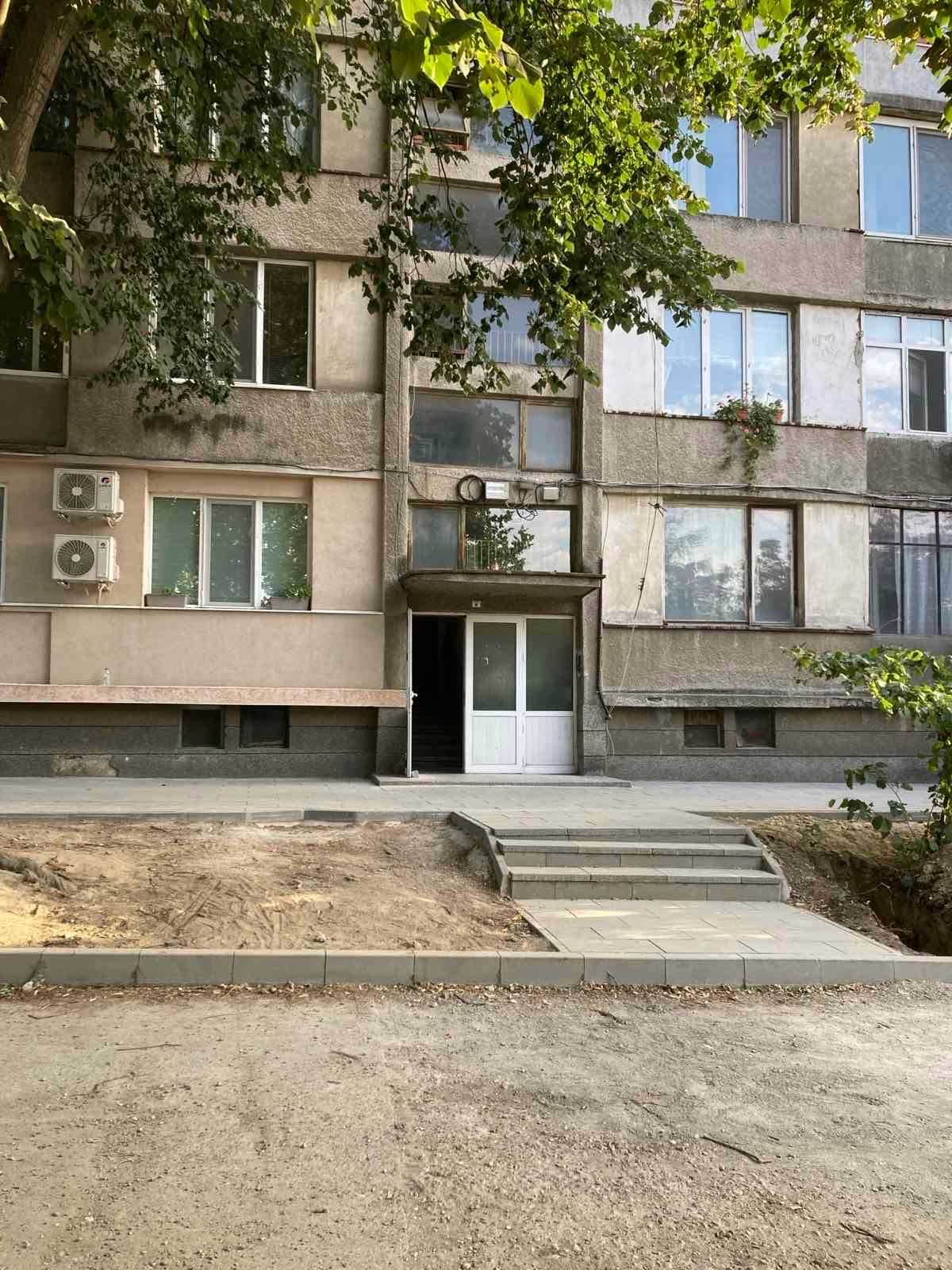 Двустаен апартамент в Свищов - 68 кв.м за 514 €/кв.м - Снимка #1