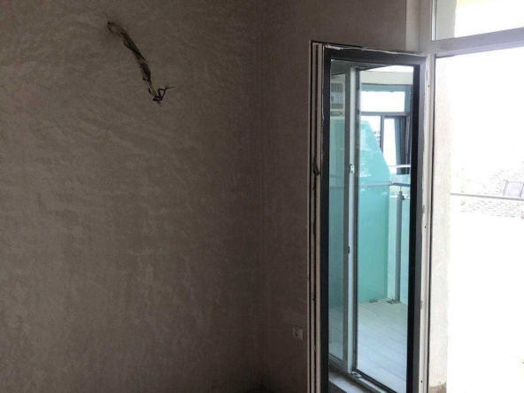 Едностаен апартамент в София, Студентски град - 42 кв.м за 1667 €/кв.м - Снимка #1