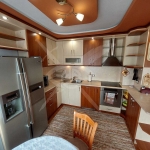 Дава се под наем Тристаен апартамент в Варна, Трошево - 103 кв.м за 700 € - Снимка #1