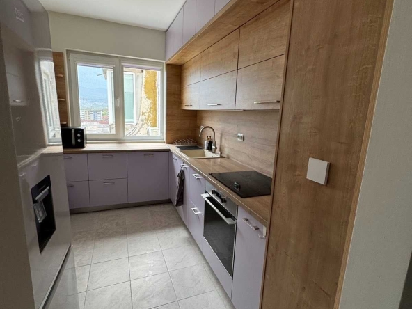 Тристаен апартамент в Пловдив, Южен - 68 кв.м за 2059 €/кв.м - Снимка #1