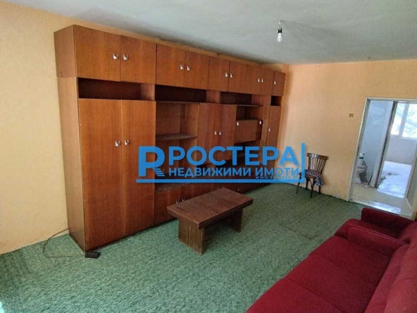 Четиристаен апартамент в Търговище, Център - 90 кв.м за 958 €/кв.м - Снимка #1