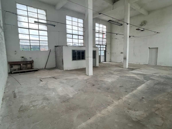 Дава се под наем Склад в Севлиево - 180 кв.м за 489.6 € - Снимка #1