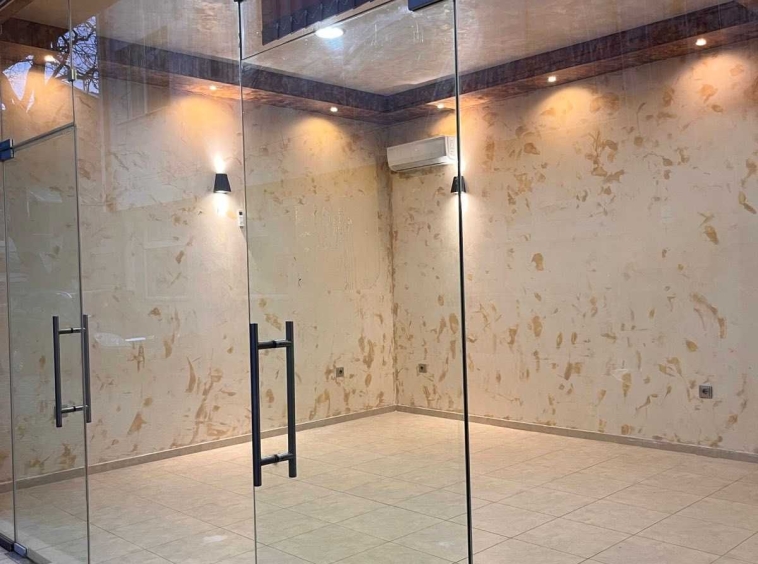 Дава се под наем Магазин в Ботевград - 29 кв.м за 193.8 € - Снимка #1