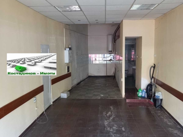 Дава се под наем Магазин в Пловдив, Кършияка - 40 кв.м за 510 € - Снимка #1