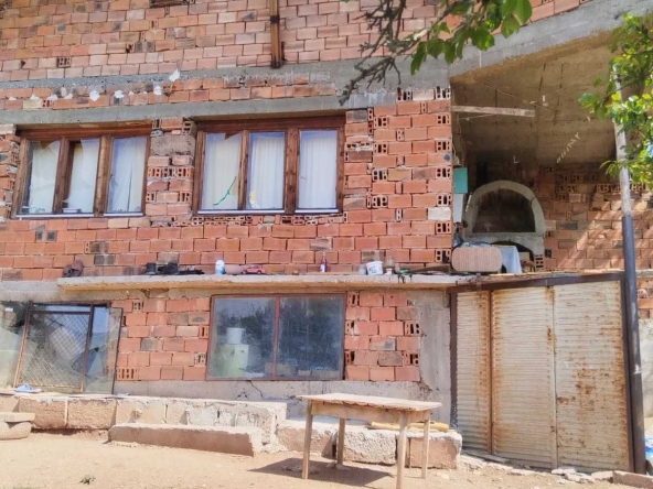 Къща в с. Ракиловци, Област Перник - 114 кв.м за 372 €/кв.м - Снимка #1