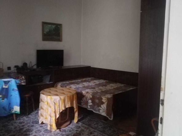 Тристаен апартамент в Шумен, Добруджански - 89 кв.м за 1236 €/кв.м - Снимка #1