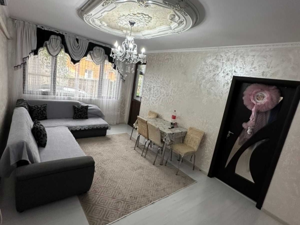 Двустаен апартамент в Карлово - 65 кв.м за 1413 €/кв.м - Снимка #1