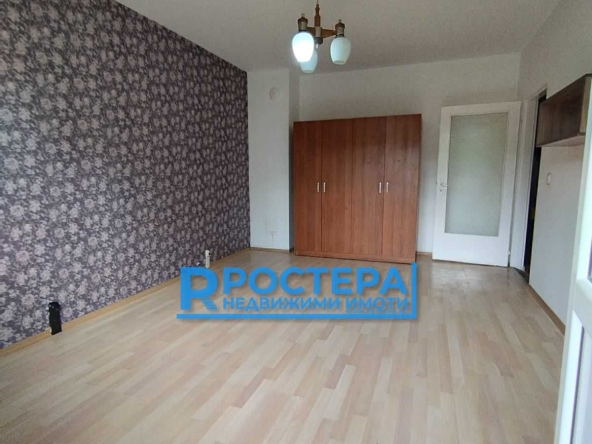 Двустаен апартамент в Търговище, Запад 1 - 43 кв.м за 1305 €/кв.м - Снимка #1