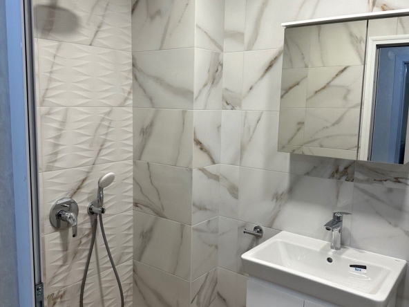 Двустаен апартамент в Асеновград - 58 кв.м за 2242 €/кв.м - Снимка #1