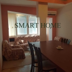 Дава се под наем Тристаен апартамент в Велико Търново, Център - 75 кв.м за 306 € - Снимка #1