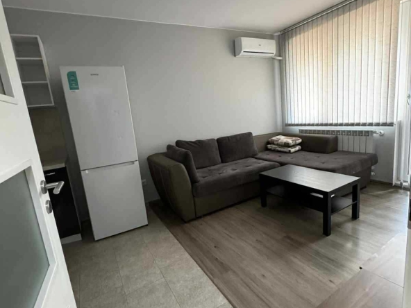 Дава се под наем Двустаен апартамент в София, Малинова долина - 60 кв.м за 612 € - Снимка #1