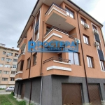 Дава се под наем Двустаен апартамент в Търговище, Център - 55 кв.м за 71400 € - Снимка #1