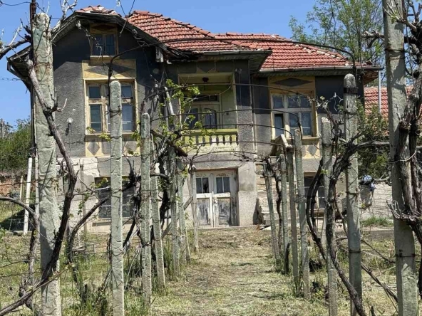 Къща в Славяново - 165 кв.м за 182 €/кв.м - Снимка #1