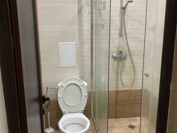 Дава се под наем Двустаен апартамент в Пловдив, Христо Смирненски - 71 кв.м за 382.5 € - Снимка #1