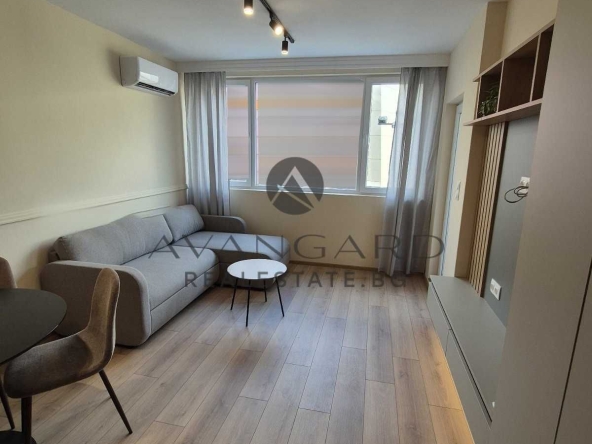 Двустаен апартамент в Пловдив, Център - 67 кв.м за 2436 €/кв.м - Снимка #1