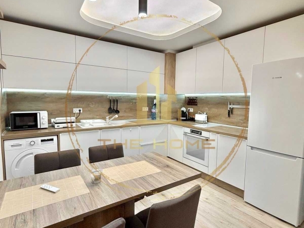 Дава се под наем Тристаен апартамент в Варна, Бриз - 100 кв.м за 1500 € - Снимка #1