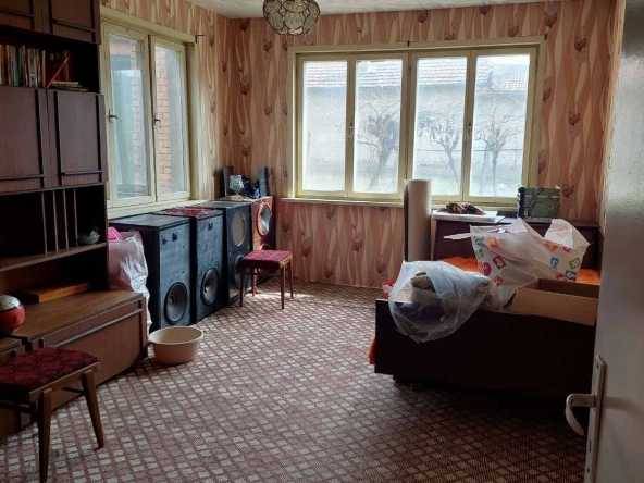 Къща в с. Милковица, Област Плевен - 120 кв.м за 334 €/кв.м - Снимка #1