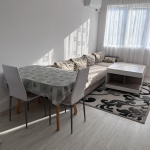 Дава се под наем Двустаен апартамент в Бургас, Меден рудник - зона В - 63 кв.м за 357 € - Снимка #1