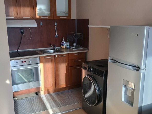 Дава се под наем Двустаен апартамент в София, Надежда 1 - 63 кв.м за 561 € - Снимка #1