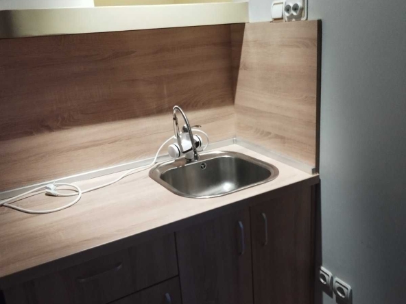 Дава се под наем Двустаен апартамент в Плевен, Идеален център - 48 кв.м за 350 € - Снимка #1