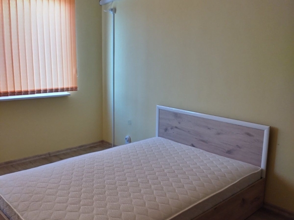 Дава се под наем Двустаен апартамент в Стара Загора, Железник - център - 45 кв.м за 229.5 € - Снимка #1