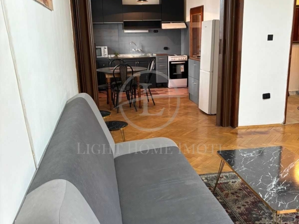 Тристаен апартамент в Пловдив, Кючук Париж - 178 кв.м за 1096 €/кв.м - Снимка #1