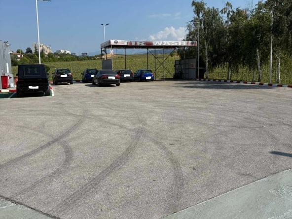 Дава се под наем Промишлена сграда в Благоевград, Бялата висота - 30 кв.м за 459 € - Снимка #1