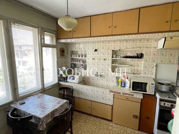 Етаж от къща в Пловдив, Прослав - 111 кв.м за 1217 €/кв.м - Снимка #1