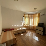 Дава се под наем Едностаен апартамент в Бургас, Център - 30 кв.м за 306 € - Снимка #1