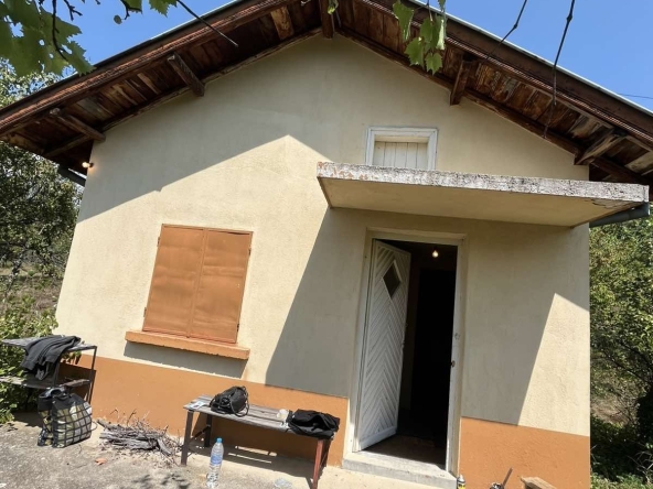 Къща в София, Славовци - 27 кв.м за 1186 €/кв.м - Снимка #1