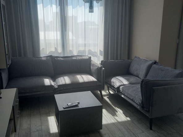 Дава се под наем Двустаен апартамент в Пловдив, Западен - 77 кв.м за 510 € - Снимка #1