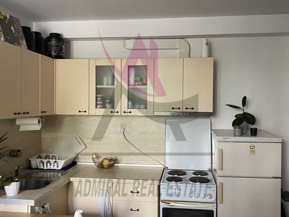 Дава се под наем Двустаен апартамент в Варна, Окръжна болница - 50 кв.м за 409 € - Снимка #1