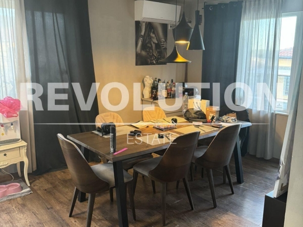 Дава се под наем Етаж от къща в Варна, Виница - 100 кв.м за 750 € - Снимка #1