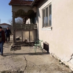 Къща в с. Богданица, Област Пловдив - 700 кв.м за 44 €/кв.м - Снимка #1