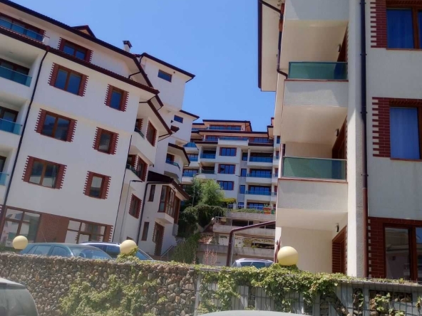 Магазин в Варна, Виница - 225 кв.м за 1600 €/кв.м - Снимка #1