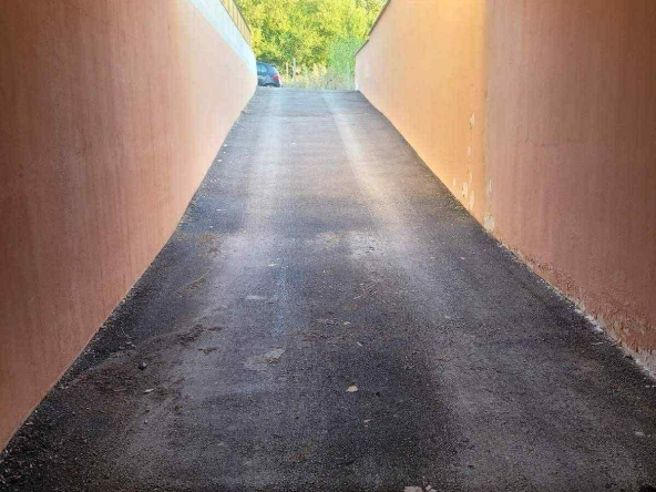 Дава се под наем Гараж / Паркомясто в София, Овча купел - 35 кв.м за 102 € - Снимка #1