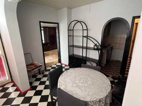 Двустаен апартамент в Враца, Център - 68 кв.м за 1245 €/кв.м - Снимка #1