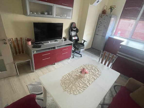 Тристаен апартамент в Велико Търново, Акация - 77 кв.м за 1397 €/кв.м - Снимка #1