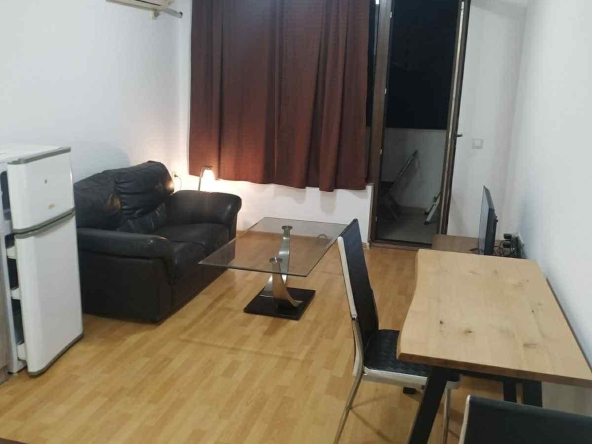 Дава се под наем Двустаен апартамент в Пловдив, Център - 70 кв.м за 434 € - Снимка #1