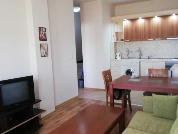 Дава се под наем Двустаен апартамент в Банско - 67 кв.м за 280.5 € - Снимка #1