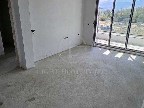 Двустаен апартамент в Пловдив, Коматево - 64 кв.м за 2152 €/кв.м - Снимка #1