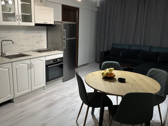 Дава се под наем Едностаен апартамент в Банско - 60 кв.м за 35.7 € - Снимка #1