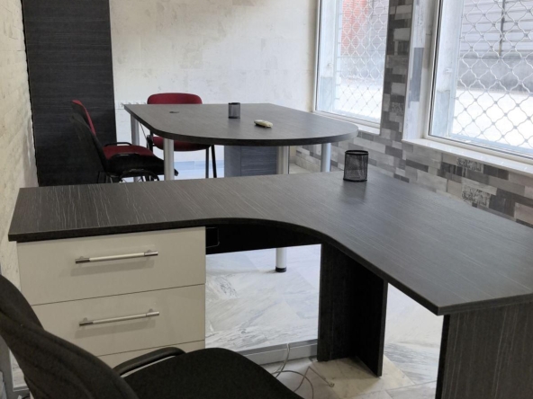 Офис в Пловдив, Център - 32 кв.м за 1938 €/кв.м - Снимка #1