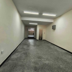 Дава се под наем Магазин в Пловдив, Кючук Париж - 60 кв.м за 306 € - Снимка #1