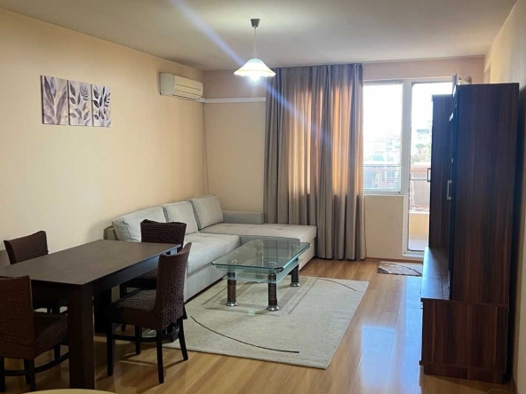 Дава се под наем Двустаен апартамент в Варна, Левски - 80 кв.м за 484.5 € - Снимка #1