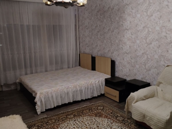 Дава се под наем Тристаен апартамент в Димитровград - 64 кв.м за 204 € - Снимка #1